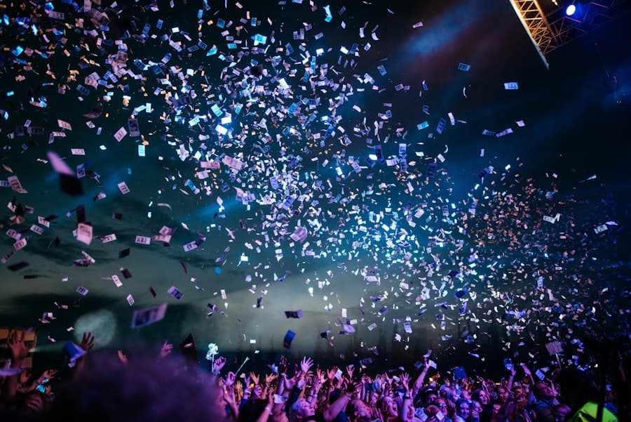 Confetti drop